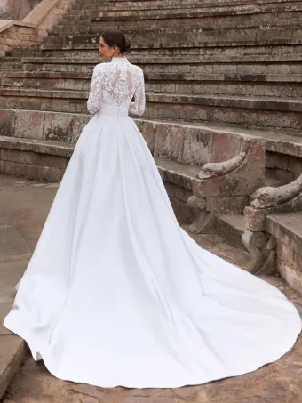 Pronovias Baies #2 default backface vertical thumbnail