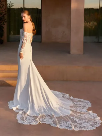 Pronovias Catryl #1 default backface vertical thumbnail