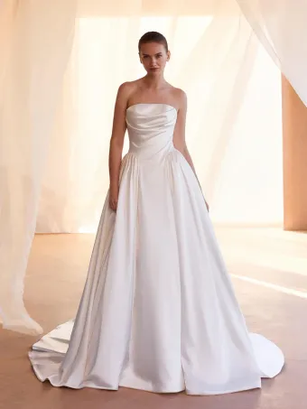 Pronovias Elihana #0 default frontface vertical thumbnail