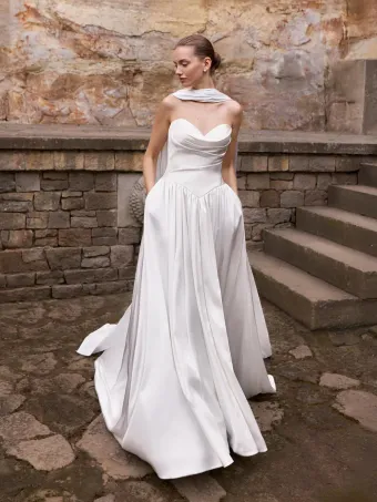 Pronovias Jessalyn #0 default frontface vertical thumbnail