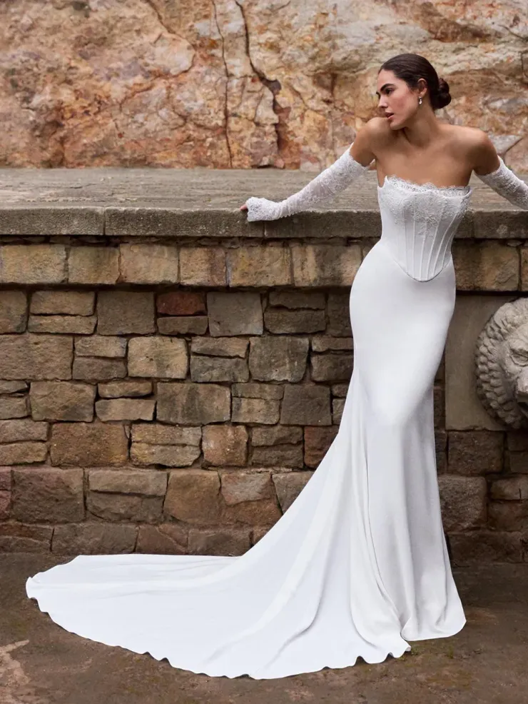 Pronovias Junyia Image