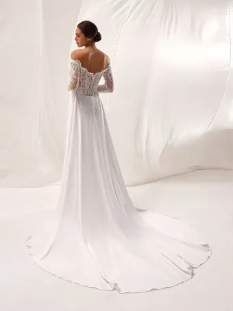 Pronovias Liorae #3 default backface vertical thumbnail