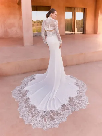 Pronovias Maiae #1 default backface vertical thumbnail