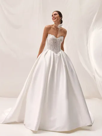 Pronovias Nager #2 frontface vertical thumbnail