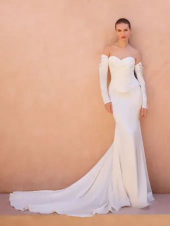 Pronovias Tzara #3 frontface vertical thumbnail