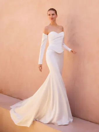 Pronovias Tzara #1 frontface vertical thumbnail