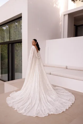 Demetrios Platinum Style: DP558 #2 backface vertical thumbnail