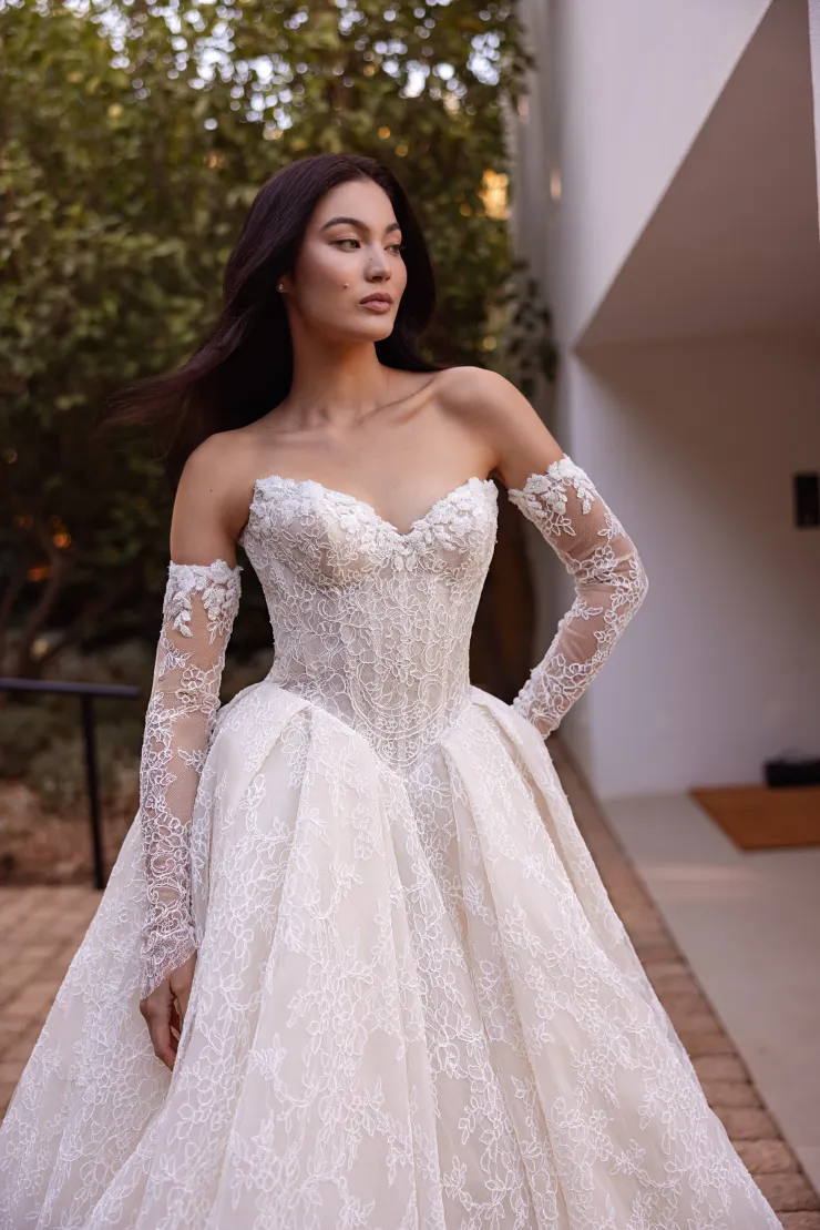 Demetrios Platinum  DP566