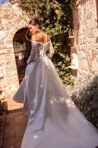 Demetrios Cosmobella #8306 #2 backface vertical cropped thumbnail