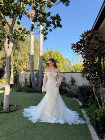 Evelyn Bridal Merritt #0 default frontface vertical thumbnail