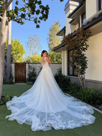 Evelyn Bridal Roneet #1 default backface vertical thumbnail