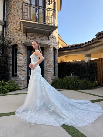 Evelyn Bridal Maren #1 vertical thumbnail