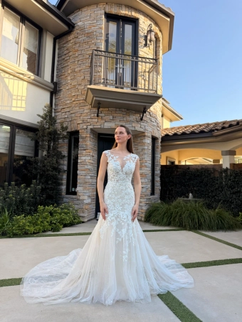 Evelyn Bridal Maren #0 default frontface vertical thumbnail