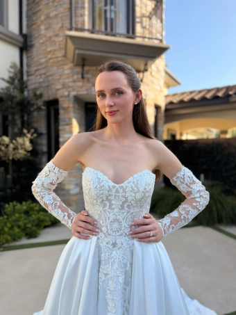 Evelyn Bridal Tallis #2 frontface vertical cropped thumbnail