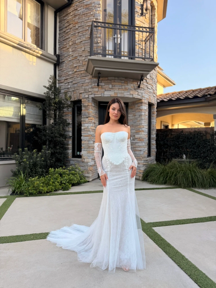 Evelyn Bridal E2671 Image
