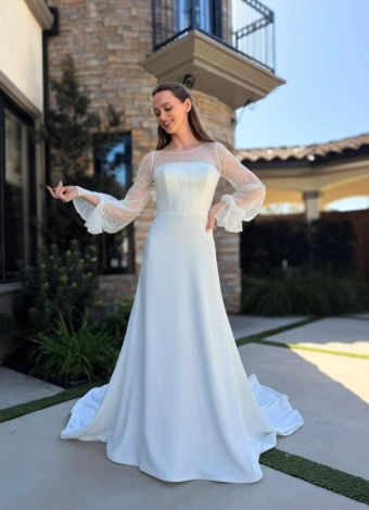 Nantes Collection by Evelyn Bridal Calira #1 frontface vertical thumbnail