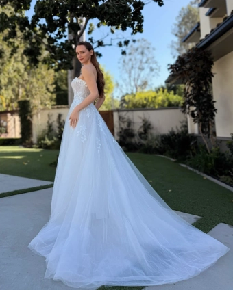 Nantes Collection by Evelyn Bridal Laura #1 default backface vertical thumbnail