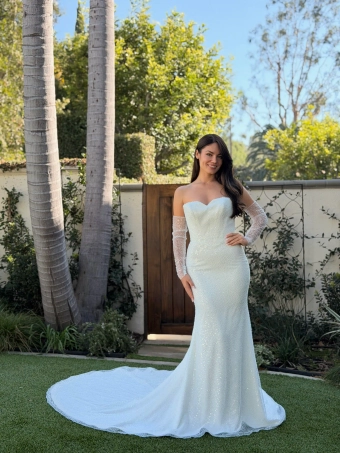 Nantes Collection by Evelyn Bridal Whitney #1 frontface vertical thumbnail
