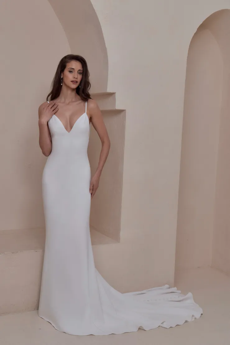 La Perle by Calla Blanche Style #LP2637 #1 frontface vertical picture