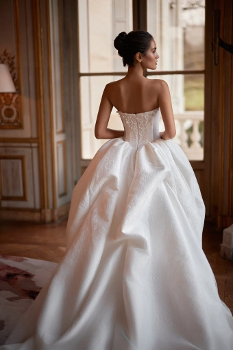 Luce Sposa Alana #5 backface vertical cropped thumbnail