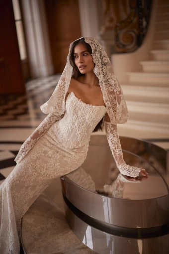Luce Sposa Amanda #10 frontface vertical cropped thumbnail
