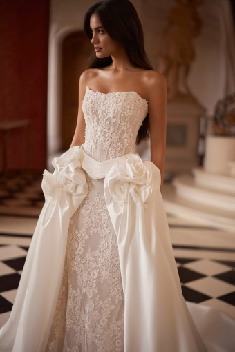 Luce Sposa Amanda #7 frontface vertical cropped thumbnail