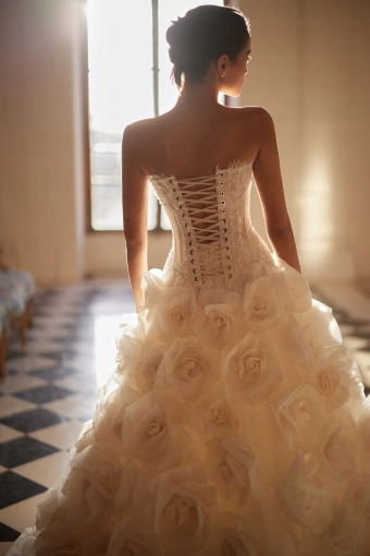 Luce Sposa Anette #14 backface vertical cropped thumbnail