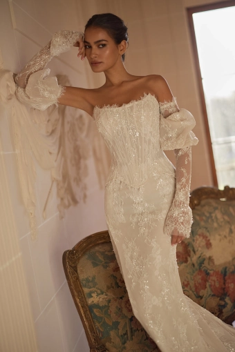 Luce Sposa Anette #10 frontface vertical cropped thumbnail