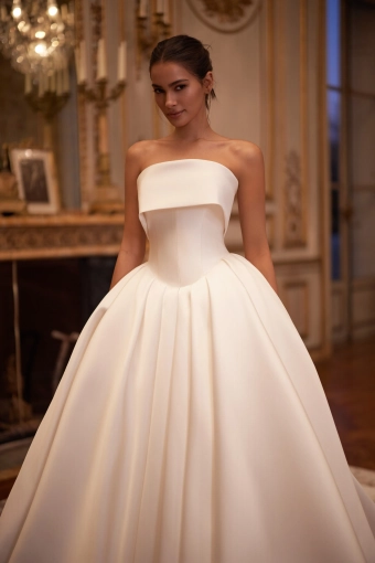Luce Sposa Camilla #3 frontface vertical cropped thumbnail