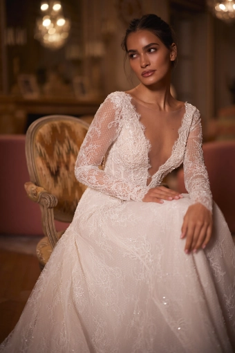 Luce Sposa Karine #4 frontface vertical cropped thumbnail