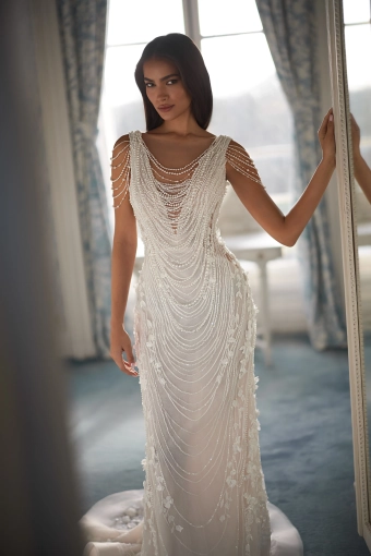 Luce Sposa Lois #4 frontface vertical cropped thumbnail