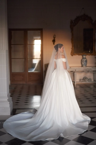 Luce Sposa Milena #1 backface vertical thumbnail