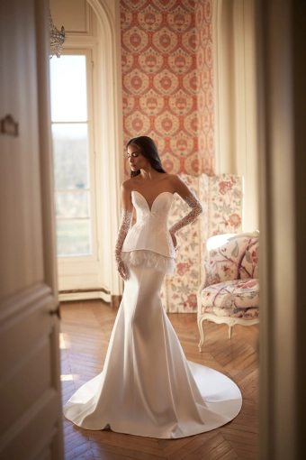 Luce Sposa Sky #1 frontface vertical thumbnail