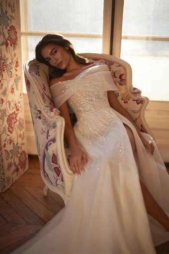 Luce Sposa Trecy #3 frontface vertical cropped thumbnail
