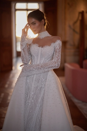 Luce Sposa Valerie #8 frontface vertical cropped thumbnail
