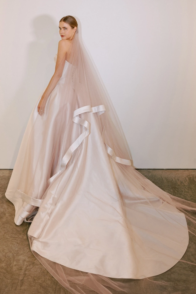 Pnina Tornai Style #15325 #4 backface vertical thumbnail