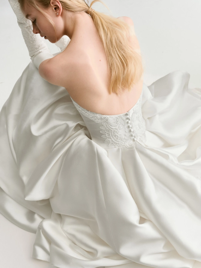 Alyne By Rita Vinieris Style #Drift #2 default backface vertical cropped thumbnail