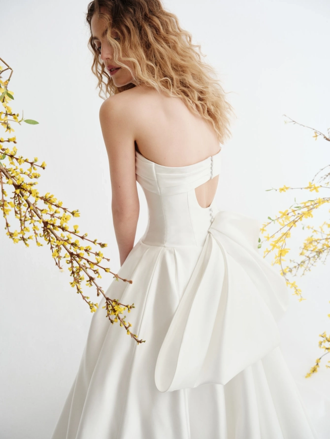 Alyne By Rita Vinieris Style #Reeve #2 backface vertical cropped thumbnail