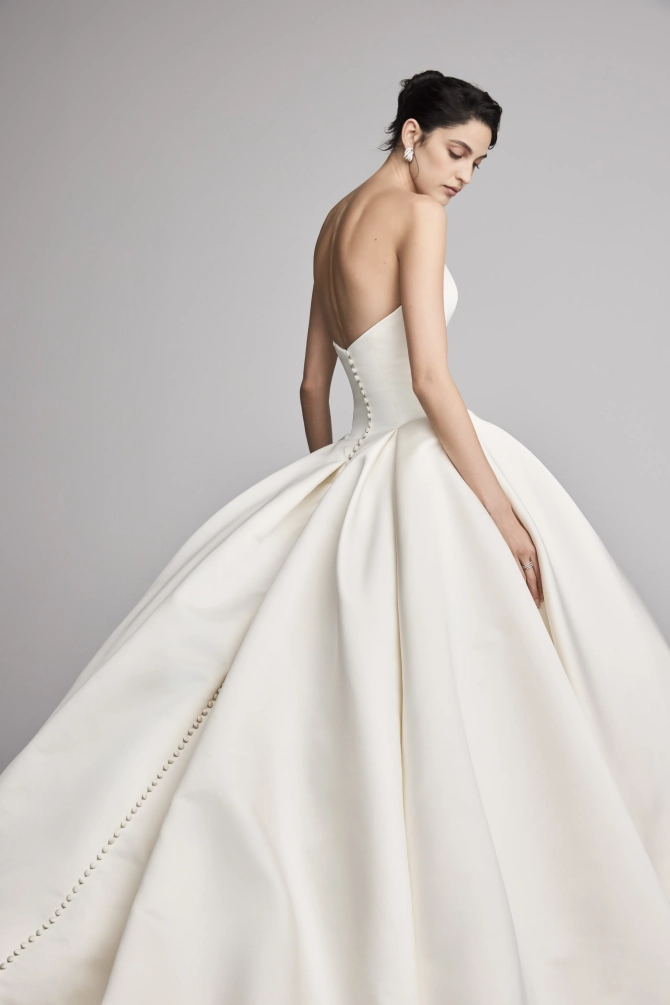 Ines Di Santo Style #Dewdrop #2 backface vertical cropped thumbnail