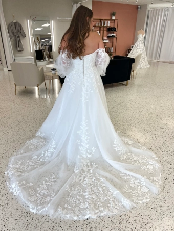 Olivia Harlow Aria #1 default backface vertical thumbnail