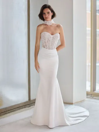Paloma Blanca P5219 #0 frontface vertical thumbnail