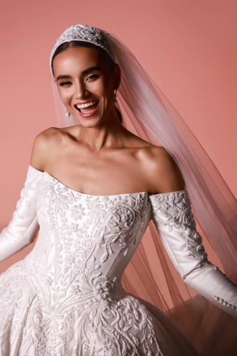Dany Tabet #Alpine #5 frontface vertical cropped thumbnail