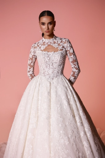 Dany Tabet #Amaya #9 frontface vertical cropped thumbnail