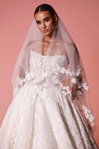 Dany Tabet #Amaya #8 frontface vertical cropped thumbnail
