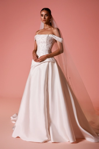 Dany Tabet #Avella #1 frontface vertical thumbnail