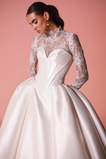 Dany Tabet #Cedra #7 frontface vertical cropped thumbnail