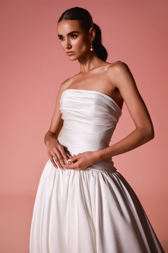 Dany Tabet #Elion #5 frontface vertical cropped thumbnail