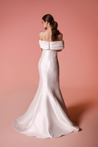 Dany Tabet #Evira #8 default backface vertical thumbnail