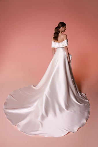 Dany Tabet #Evira #7 backface vertical thumbnail