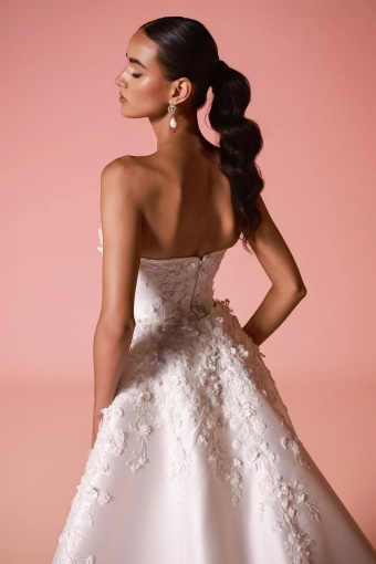 Dany Tabet #Rivara #7 backface vertical cropped thumbnail